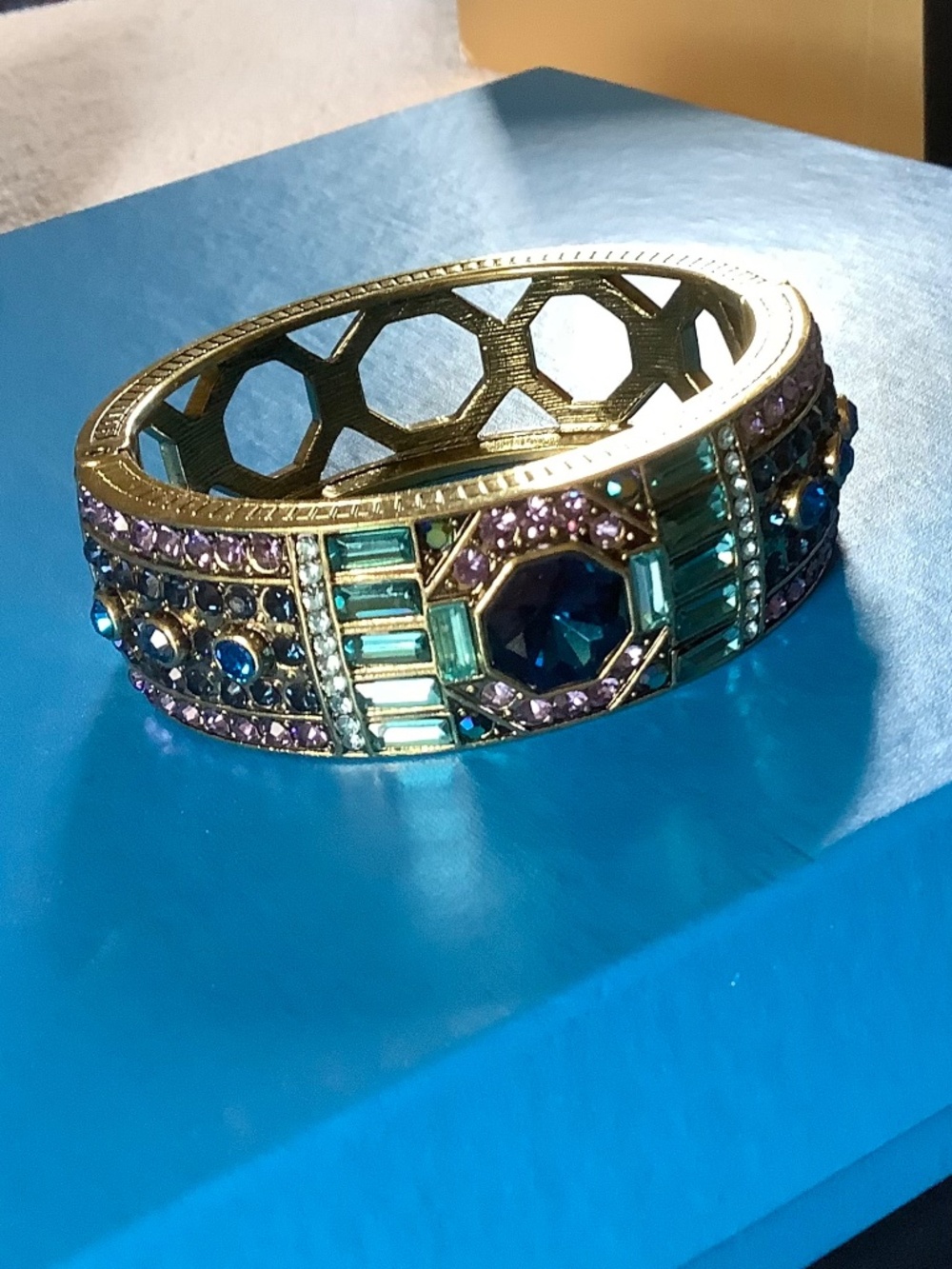 Heidi Daus Lavish Layers Art Deco Large Hinged Bangle Bracelet Blue Multi SZ M - Picture 3 of 12
